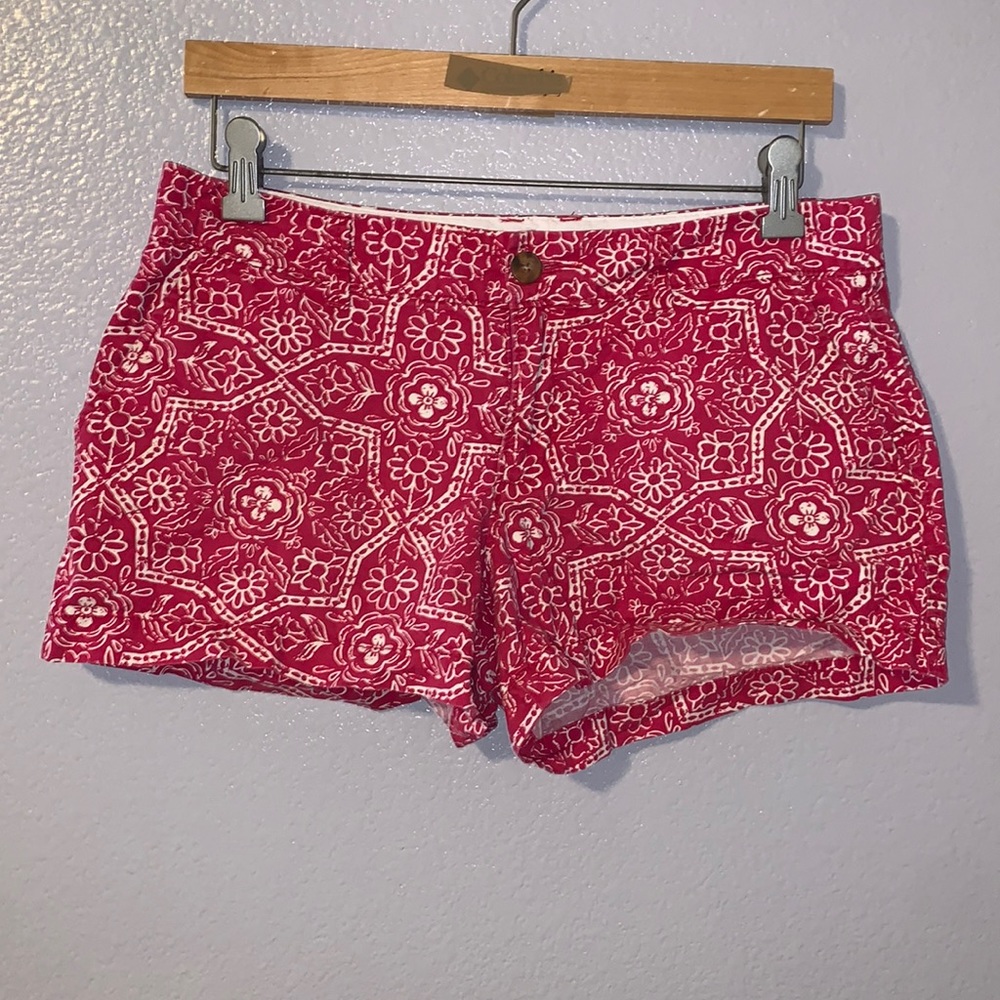 Old Navy red floral pattern summer khaki shorts